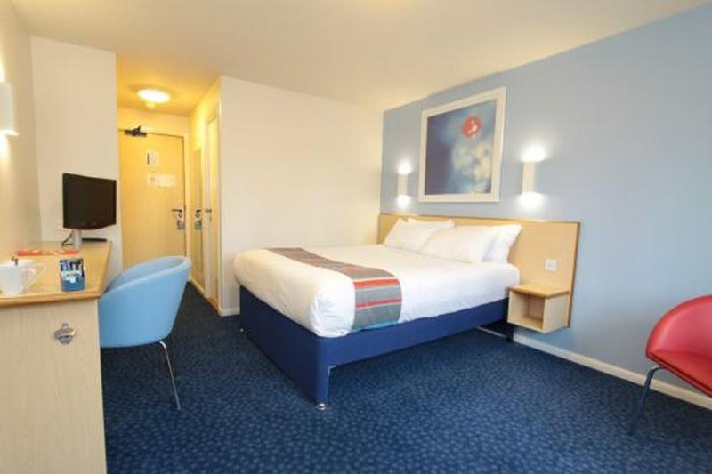 Travelodge Chelmsford Exteriör bild