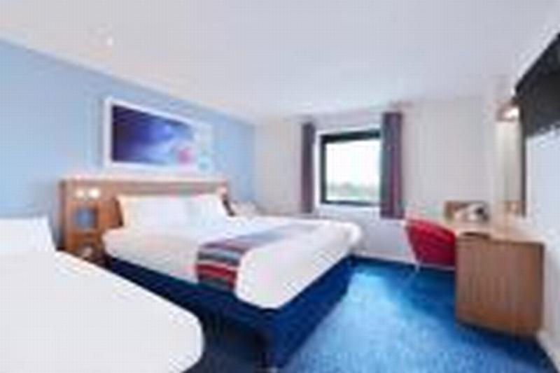Travelodge Chelmsford Exteriör bild