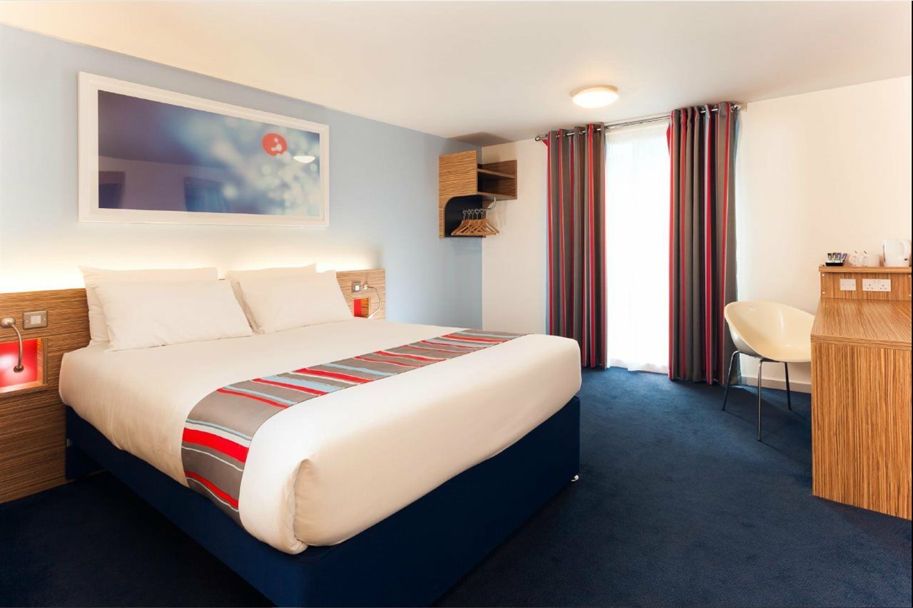 Travelodge Chelmsford Exteriör bild
